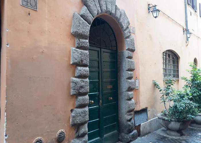 Guesthost - Rione Vi Parione Comfy Apartment *