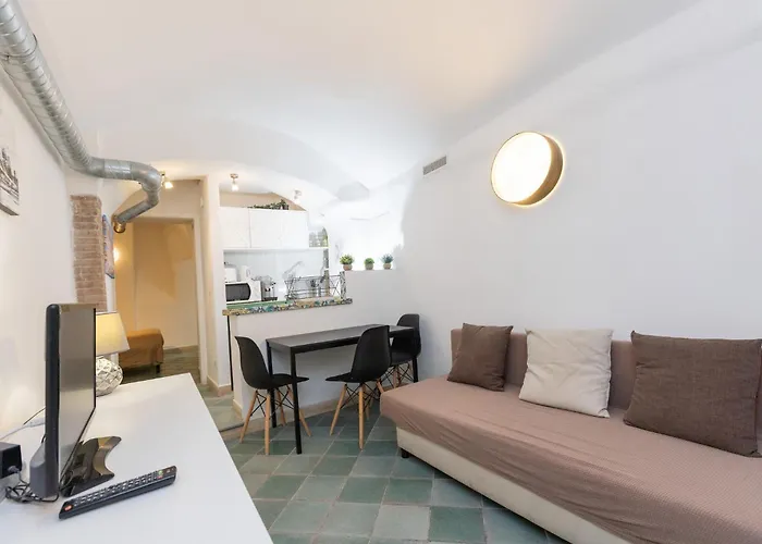 Guesthost - Rione Vi Parione Comfy